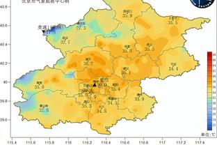 来配个台词？拜仁昨日训练，图赫尔掐住萨内脖子“以示关爱”